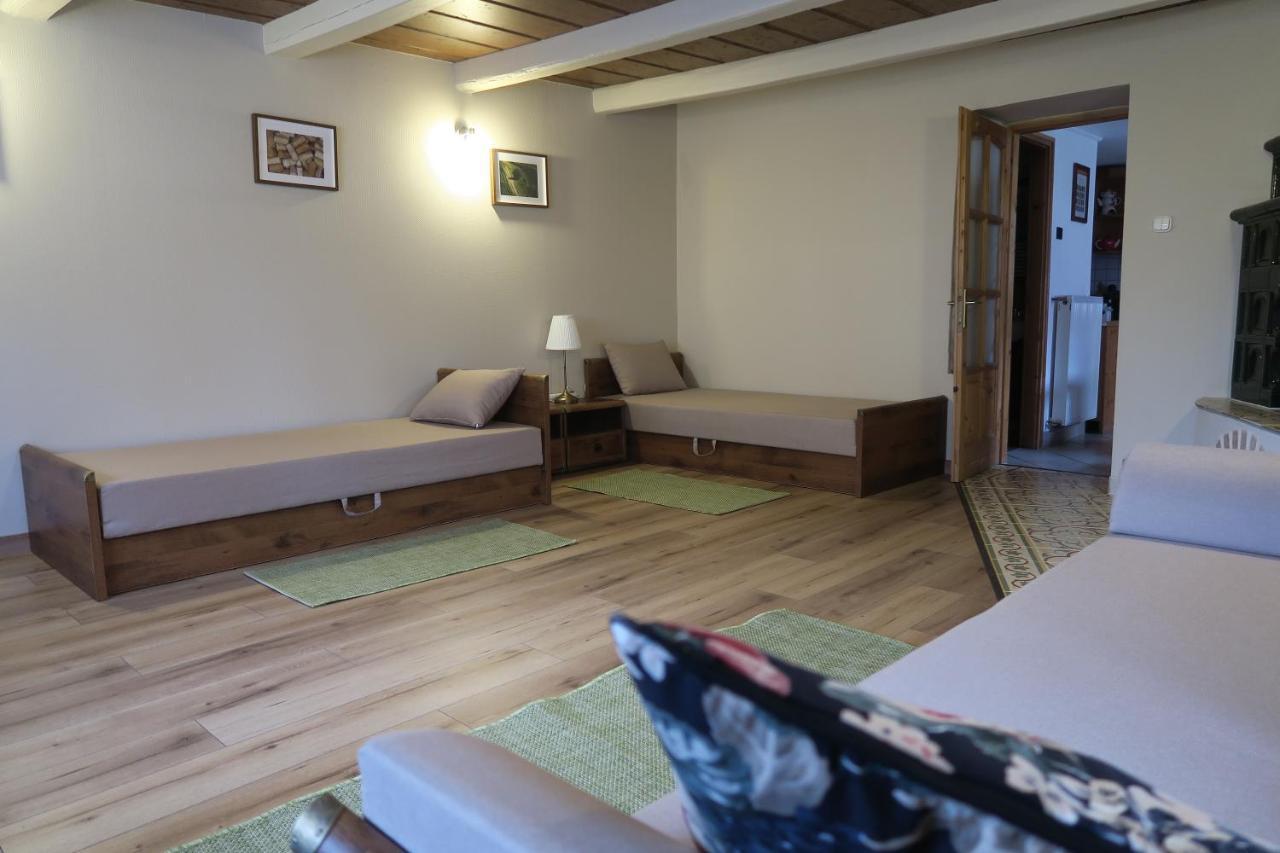 Falusi Vendégház Etyek Exterior foto